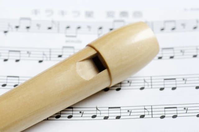 Jak zagrać Gis na flecie - proste kroki dla początkujących muzyków Jak zagrać Gis na flecie - proste kroki dla początkujących muzyków