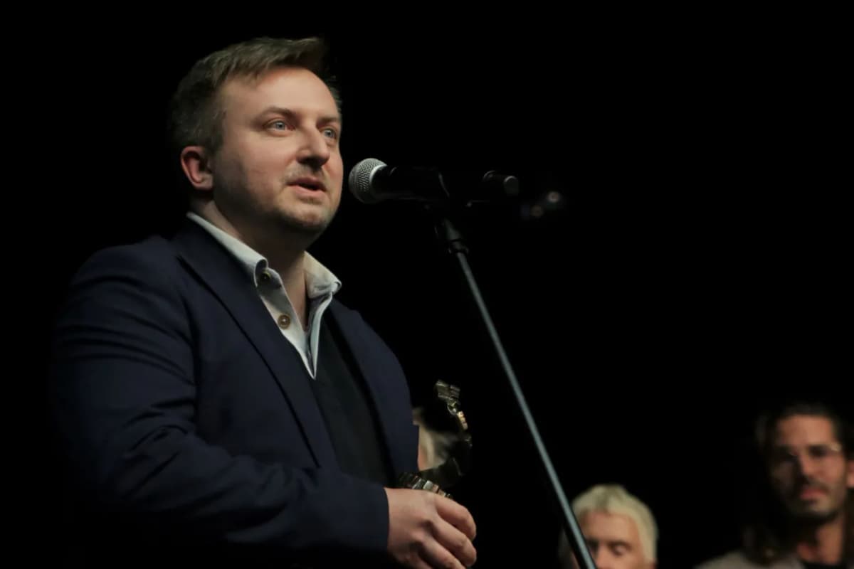 Muzyka z filmu Różyczka: Odkryj emocje i sukcesy albumu Muzyka z filmu Różyczka: Odkryj emocje i sukcesy albumu